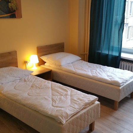 ורשה Kaktus Guest House 2 מראה חיצוני תמונה