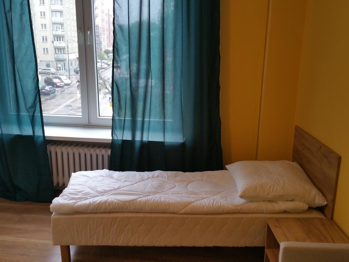 ורשה Kaktus Guest House 2 מראה חיצוני תמונה