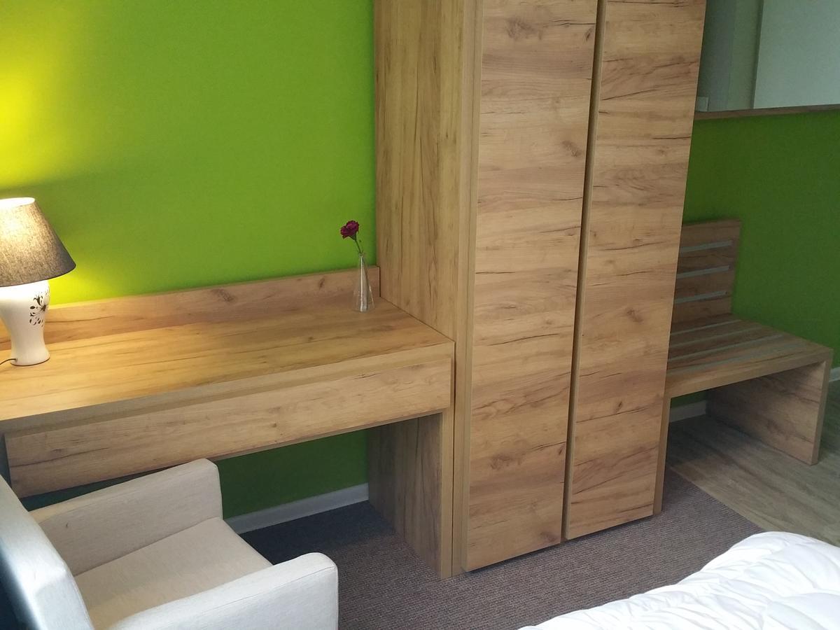 ורשה Kaktus Guest House 2 מראה חיצוני תמונה