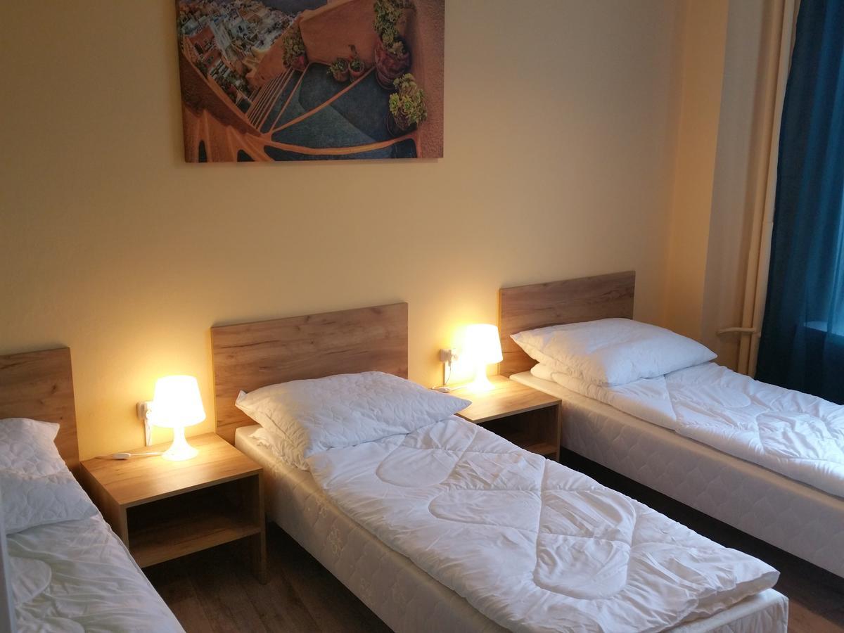 ורשה Kaktus Guest House 2 מראה חיצוני תמונה