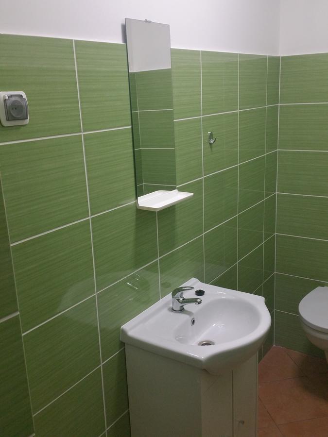 ורשה Kaktus Guest House 2 מראה חיצוני תמונה