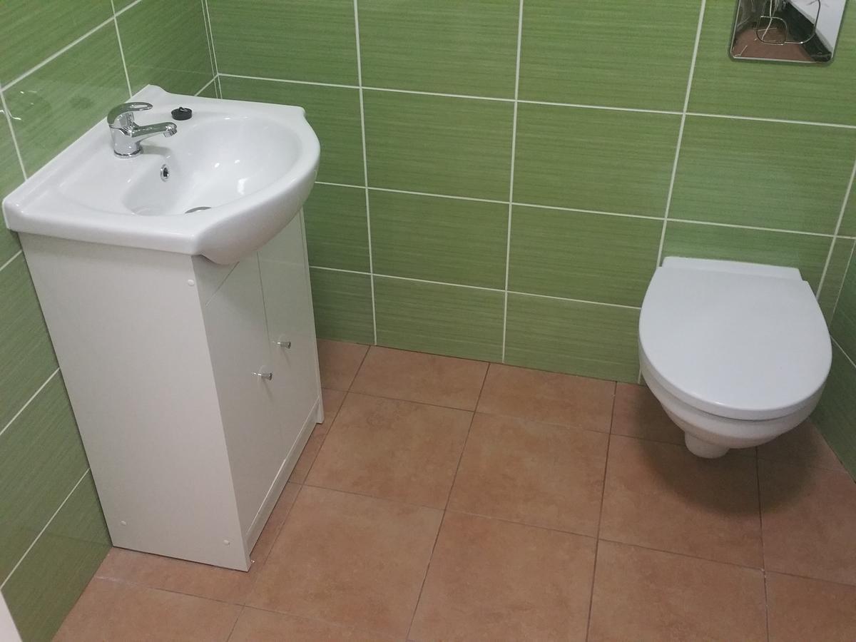 ורשה Kaktus Guest House 2 מראה חיצוני תמונה