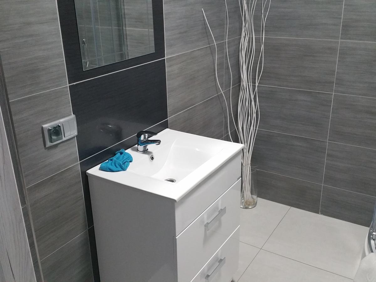 ורשה Kaktus Guest House 2 מראה חיצוני תמונה
